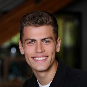 Meet your Posher, Joshua